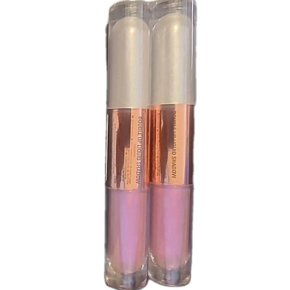 Lot Of 2 Liquid Eyeshadow Revolution Double Up Liquid Subliminal Lilac - Picture 3 of 4